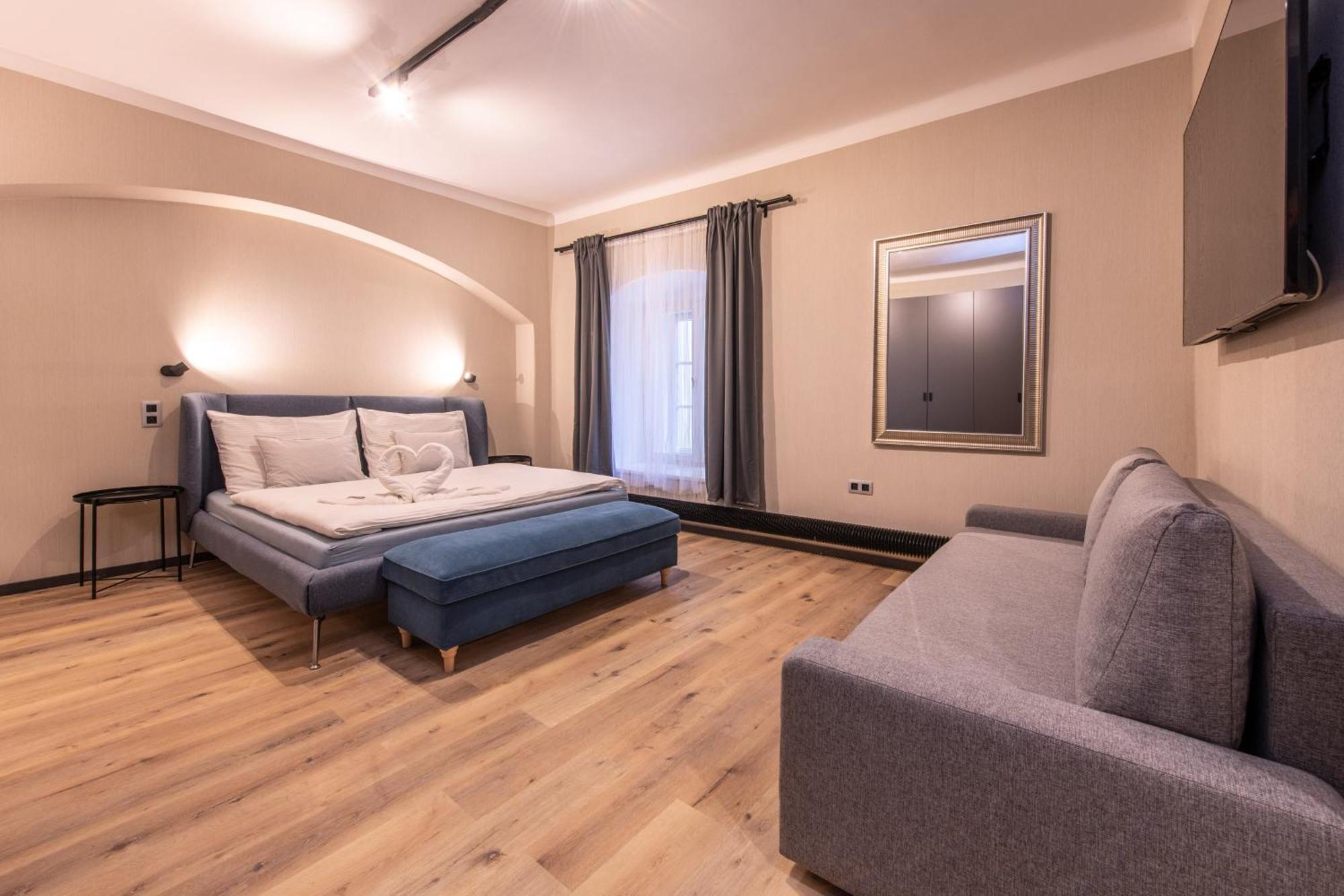 Prague Locals Monastery Apartments — Fotky 2